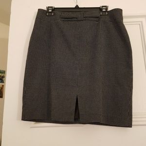 Fabulous Banana Republic Skirt Uk14 Red pattern LM004 main image 0